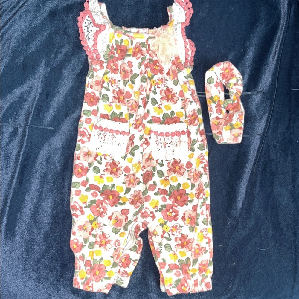3-6 month bundle - Picture 3 of 8